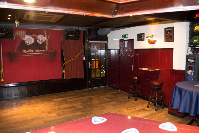 Partypub Veldhoven foto